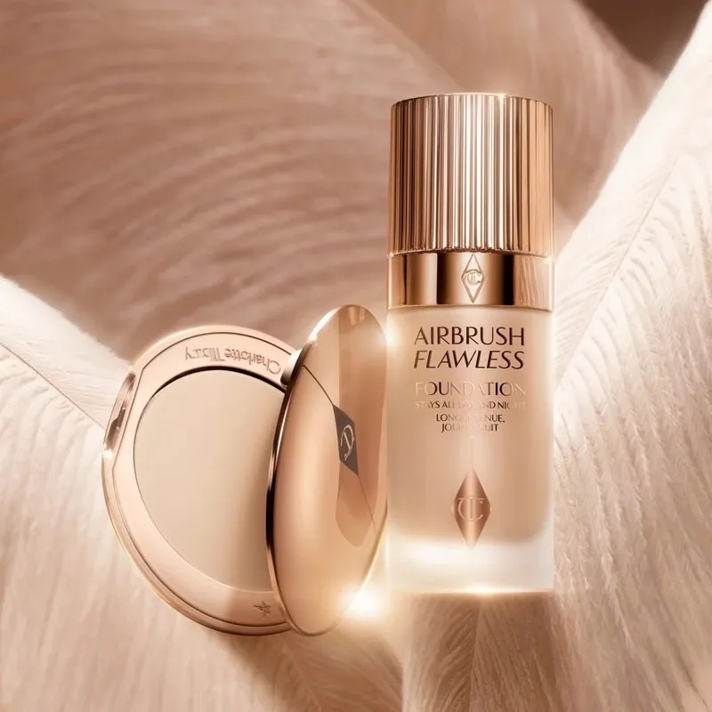 Charlotte Tilbury Lip Gloss Hi - đánh giá và giá Makeup Fixing Mist